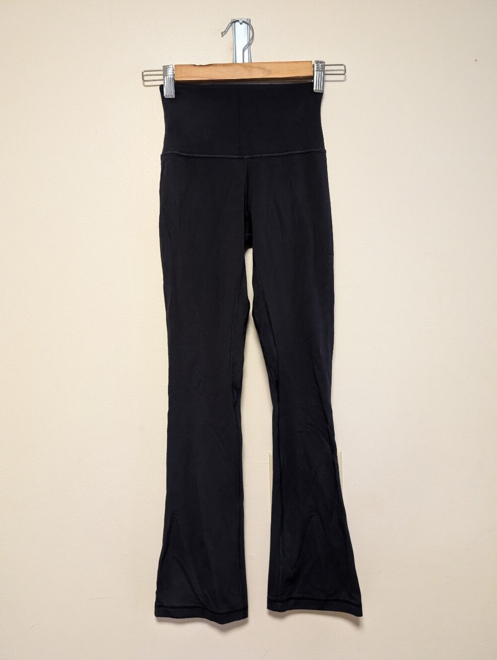 Lululemon Black High Rise Groove Flare Yoga Pants Size 2